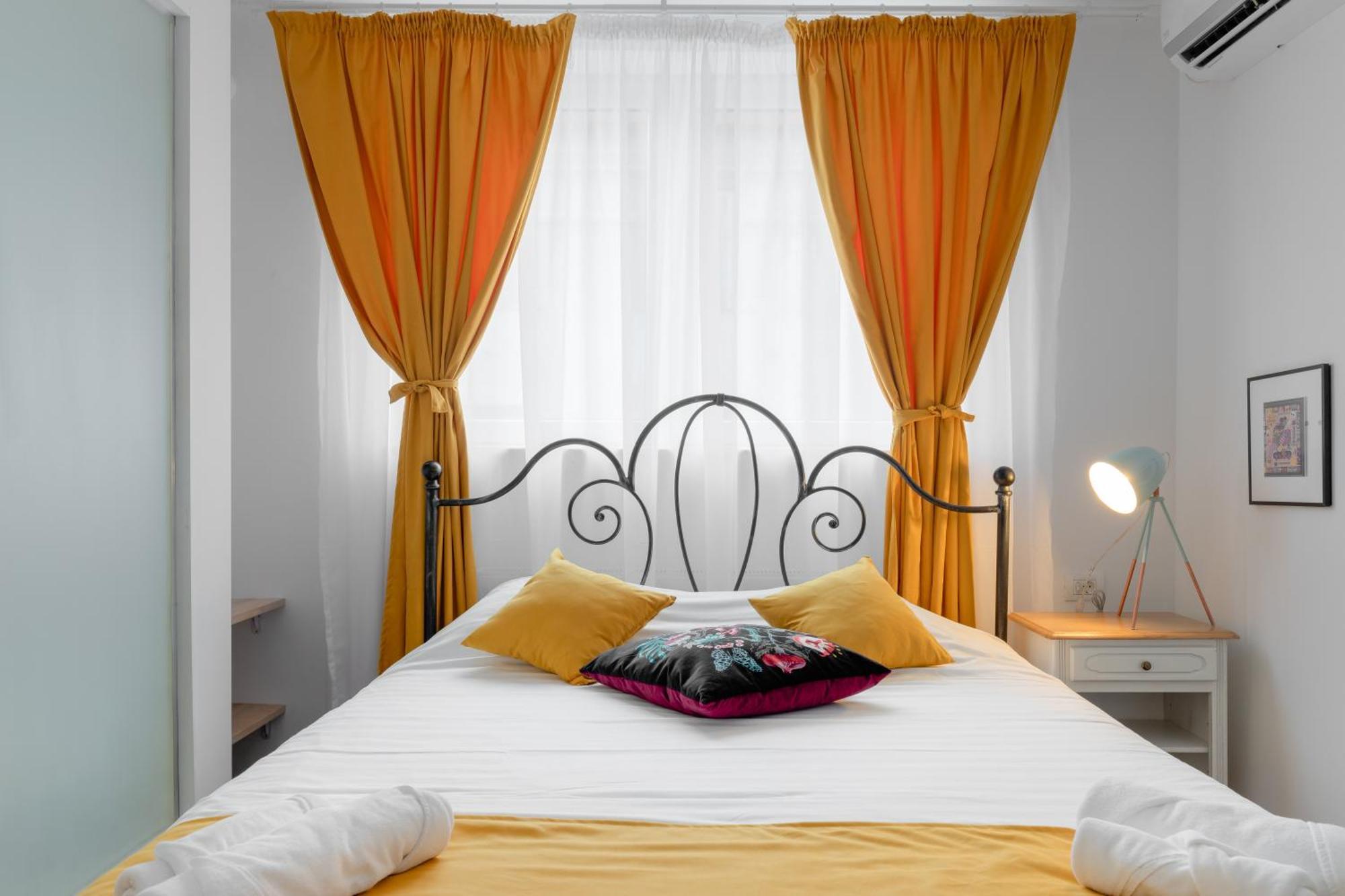Historical Center 1 By Citylife Suites Bukarest Kültér fotó
